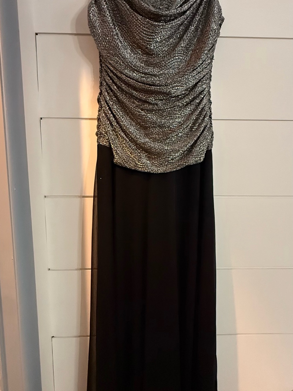 R&M Richards Metallic Silver Black Cowl Neck Ruched Gown size 6